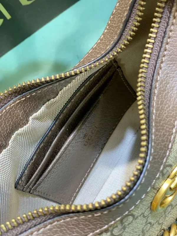 GUCCI APHRODITE MEDIUM SHOULDER BAG - Image 22
