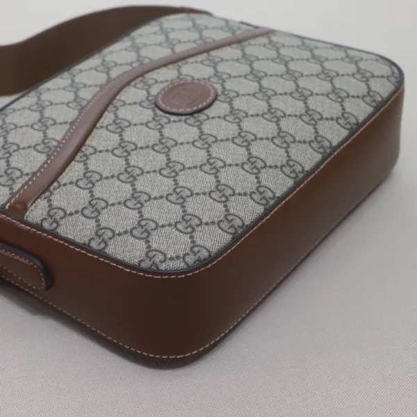 GUCCI MESSENGER BAG WITH INTERLOCKING G - Image 6