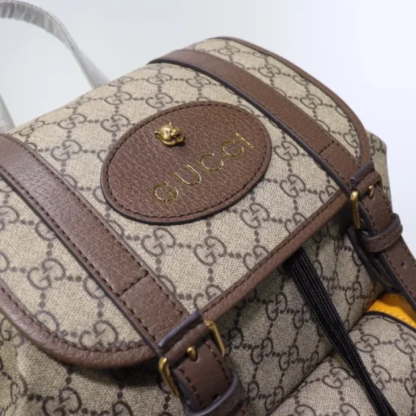GUCCI GG Supreme Leather Backpack - Image 7