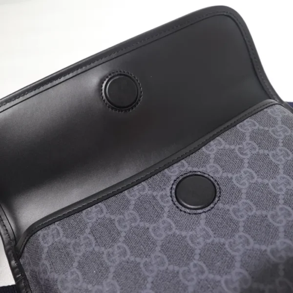 GUCCI NEO VINTAGE GG SUPREME BELT BAG - Image 5