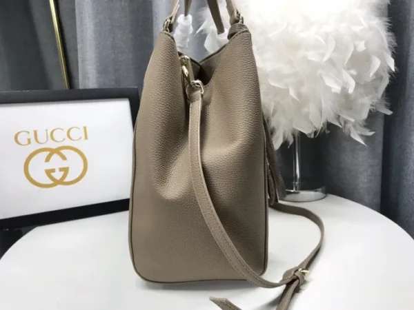GUCCI SOHO INTERLOCKING G - Image 27