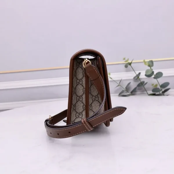 GUCCI MINI CROSSBODY BAG WITH INTERLOCKING G - Image 7