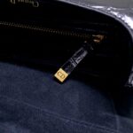 Replica Dior Saddle Bag Crocodile Black - high-quality designer bag dupe