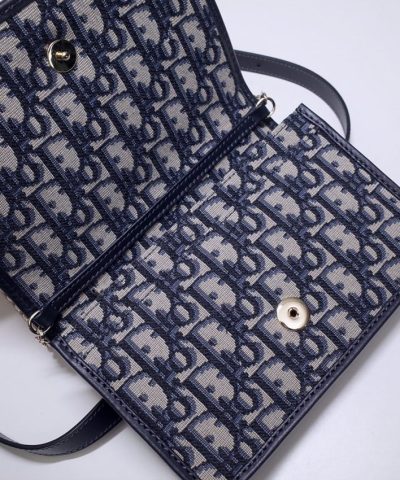 Fake Dior 30 Montaigne Pouch - top-grade luxury bag dupe