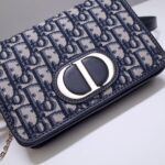 Replica Dior 30 Montaigne Pouch - affordable luxury replica bag