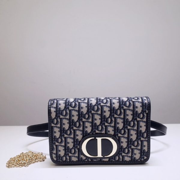 Replica Dior 30 Montaigne Pouch