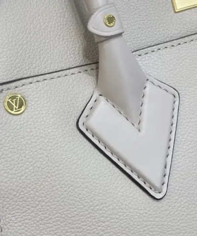 Replica Louis Vuitton On My Side White - premium superclone handbag