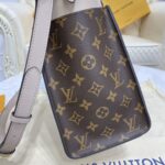 Replica Louis Vuitton On My Side White