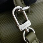 Replica Louis Vuitton Cluny Mini Green