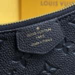 Replica Louis Vuitton Easy Pouch Black - high-end replica designer purse