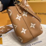 Replica Louis Vuitton Noe Bucket Brown MM