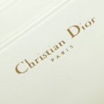 Replica Dior Caro Box -laukku valkoinen - huippuluokan luksuslaukun jäljitelmä