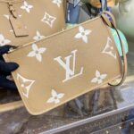 Replica Louis Vuitton Carry All Apricot - 1:1 premium replica handbag