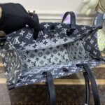 Replica LV Onthego Black Denim - 1:1 premium replica handbag