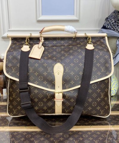 Replica Louis Vuitton Hunting Bag - high-quality designer bag dupe