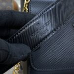 Replica Louis Vuitton Twist Black With Chain