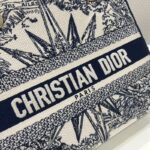 Replica Lady Dior D – Lite Blue Star - top-grade luxury bag dupe