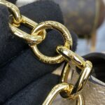 Replica Louis Vuitton Favorite Beige