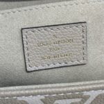 Replica Louis Vuitton Favorite Beige