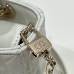 Réplica da Bolsa Lady D – Joy Mini Branca - Réplica premium 1:1