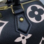 20230404_i1680606883_8444_4.jpg Replica Louis Vuitton Speedy Bandouliere 25 Black – Pink - high-quality designer bag dupe