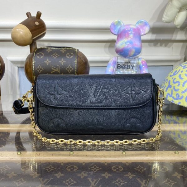 Replica Louis Vuitton Wallet On Chain Ivy Black