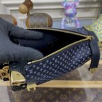 20230415_i1681554466_8766_8.jpg Replica Louis Vuitton Side Trunk Black