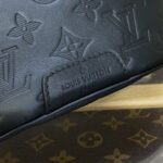 Replica Louis Vuitton Bumbag Discovery Full Black