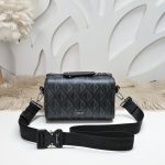 Réplica Dior Lingot 22 Diamante Preto