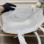 Replica Louis Vuitton Sac Plat 24H White