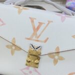 Replica Louis Vuitton Pochette Metis Apricot - 1:1 premium replica handbag