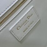 Replica Dior 30 Montaigne Bianco