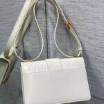 Replica della borsa Dior 30 Montaigne bianca - borsa firmata di alta qualità