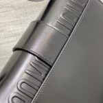 Replica Dior 30 Montaigne Back - top-grade luxury bag dupe