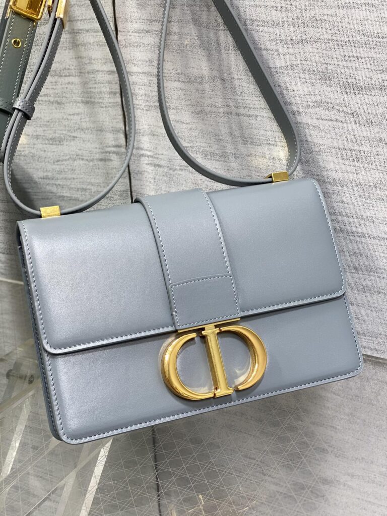Dior 30 Montaigne Blue - Image 3