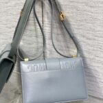 Replica Dior 30 Montaigne Blue