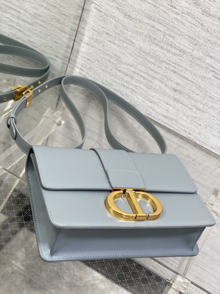 Dior 30 Montaigne Blue - Image 10