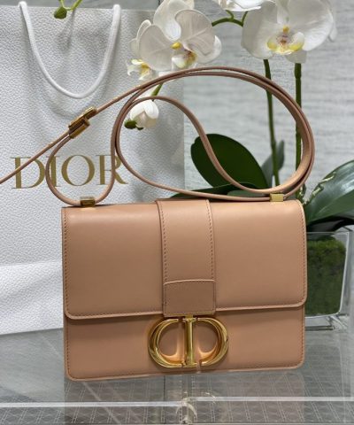 Replica Dior 30 Montaigne Apricot - top-grade luxury bag dupe