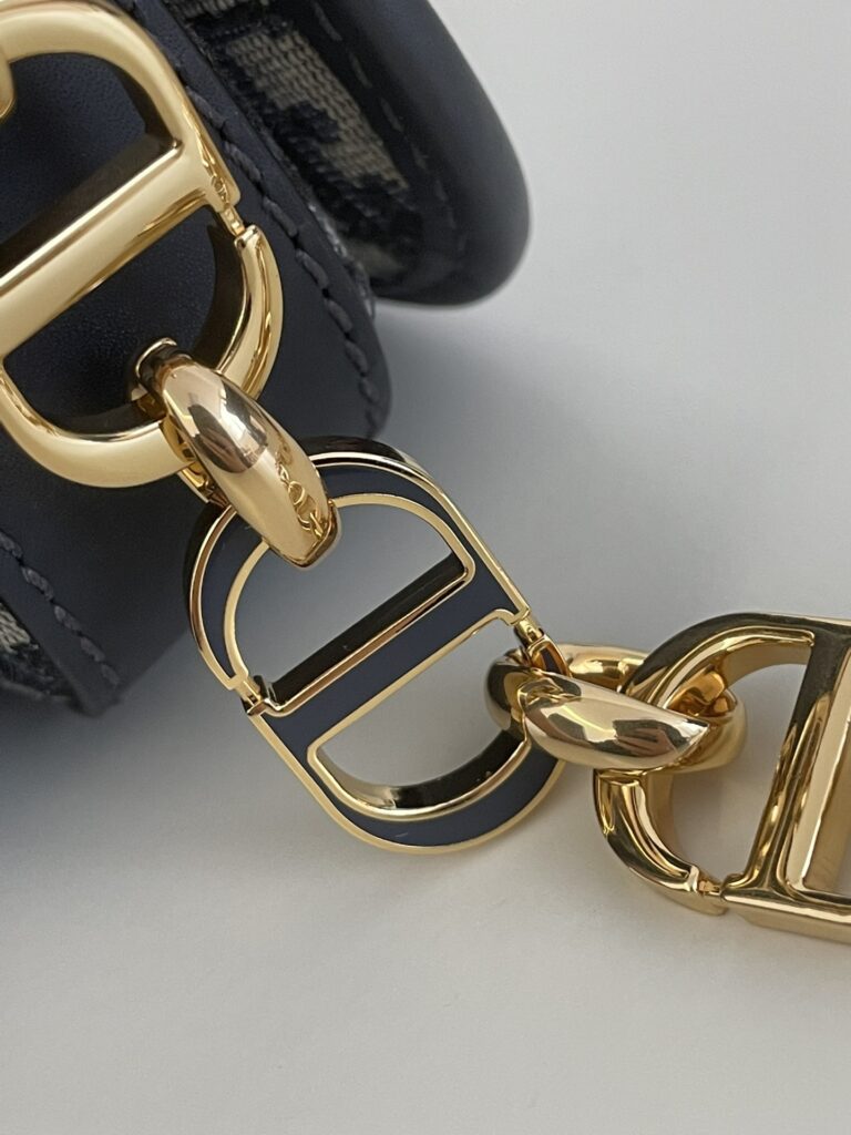 Dior 30 Montaigne Avenue Bag - Image 4