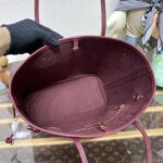 Replica Louis Vuitton Neverfull MM Bordeaux - top-grade luxury bag dupe