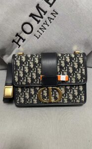 Replica Dior 30 Montaigne Oblique Jacquard - designer handbag clone