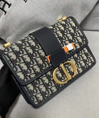 Replica Dior 30 Montaigne Oblique Jacquard - top-grade luxury bag dupe