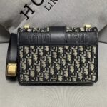 Replica Dior 30 Montaigne Oblique Jacquard - top-grade luxury bag dupe