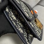 Replica Dior 30 Montaigne Oblique Jacquard - affordable luxury replica bag