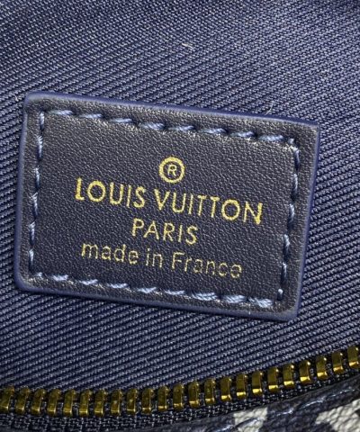 Fake Louis Vuitton Bumbag Discovery Blue Fire - ultra-realistic fake purse