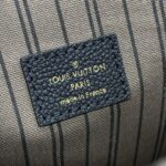 Replica Louis Vuitton Pochette Metis Black