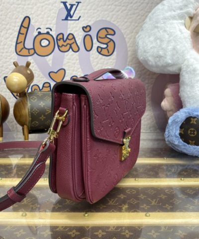Fake Louis Vuitton Pochette Metis Bordeaux - top-grade luxury bag dupe