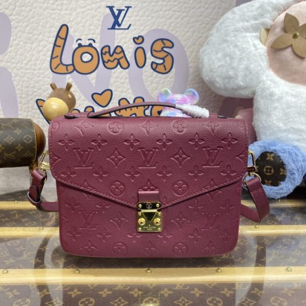 Replica Louis Vuitton Pochette Metis Bordeaux
