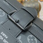 Replica Louis Vuitton Saumur Messenger Bag