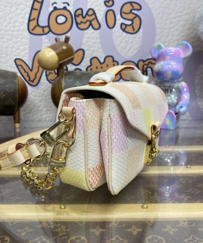 Replica Louis Vuitton Pochette Metis East West Pink Grid - top-grade luxury bag dupe